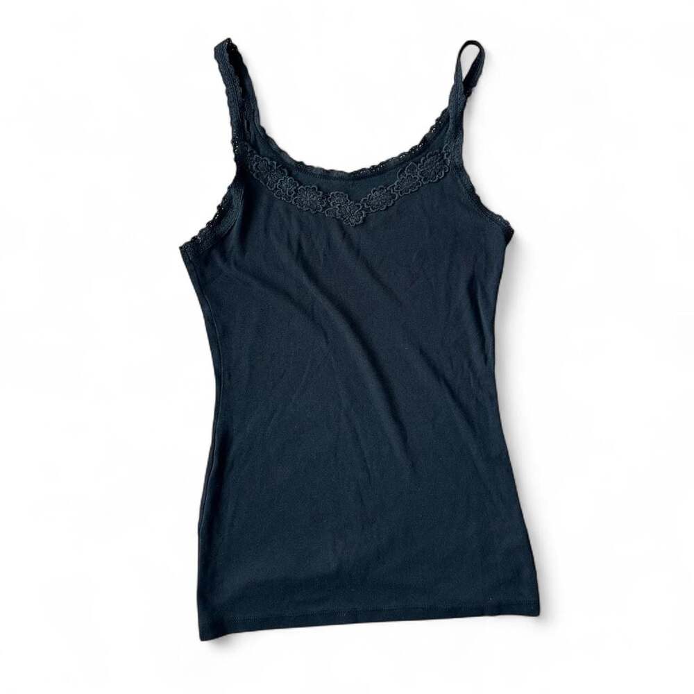 Y2K Mossimo Floral Lace V‑Neck Cami – Size M (Fits Small)